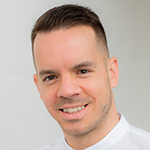 roman-kvapil-contact